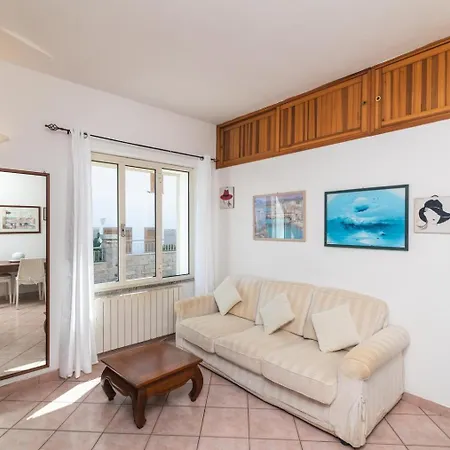 La Terrazza Sull'insenatura סנטה טרזה גאיורה